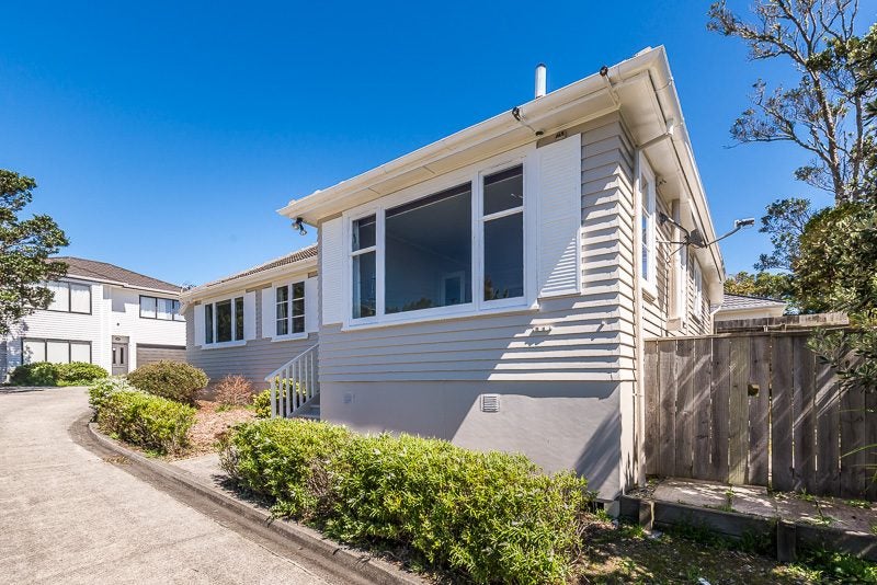 36 Horokiwi Road West, Newlands, Wellington - Carousel 1