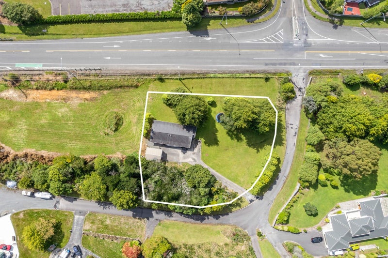 490F Main Road North, Timberlea, Upper Hutt - Carousel 2