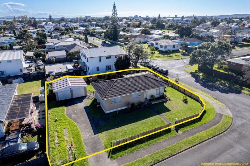 1 Harrow Place, Manurewa, Auckland - Carousel 1