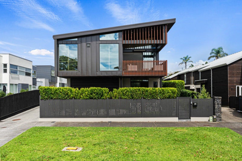 115A Coates Avenue, Orakei, Auckland - Carousel 1