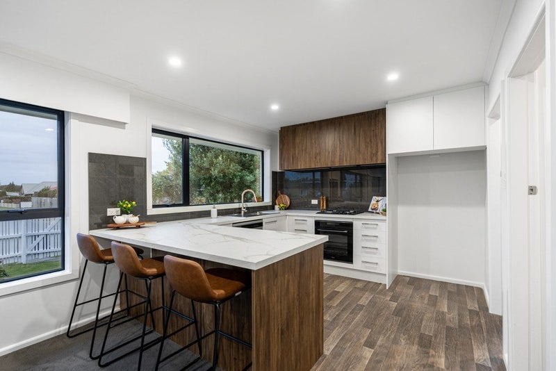 45 Skerten Avenue, Hornby, Christchurch - Carousel 2