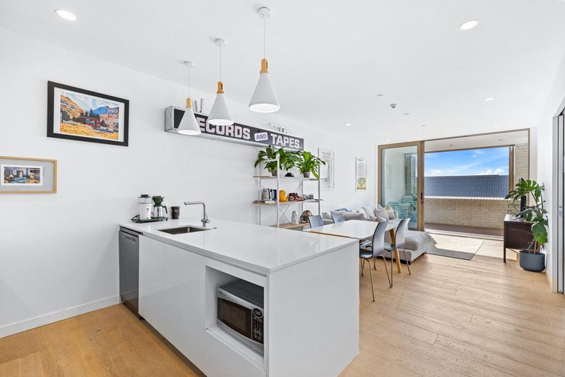 303/88 Te Oneroa Way, Long Bay, North Shore City, Auckland - Carousel 2