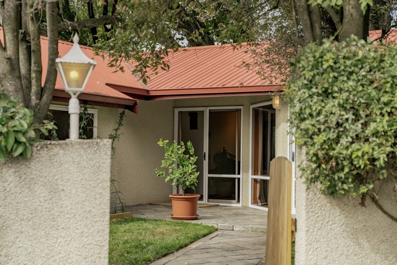 15B Heuchan LANE, WANAKA - Carousel 1