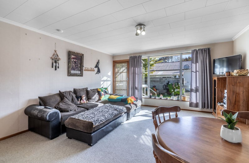 4/21 Bourke Street, Windsor, Invercargill - Carousel 2