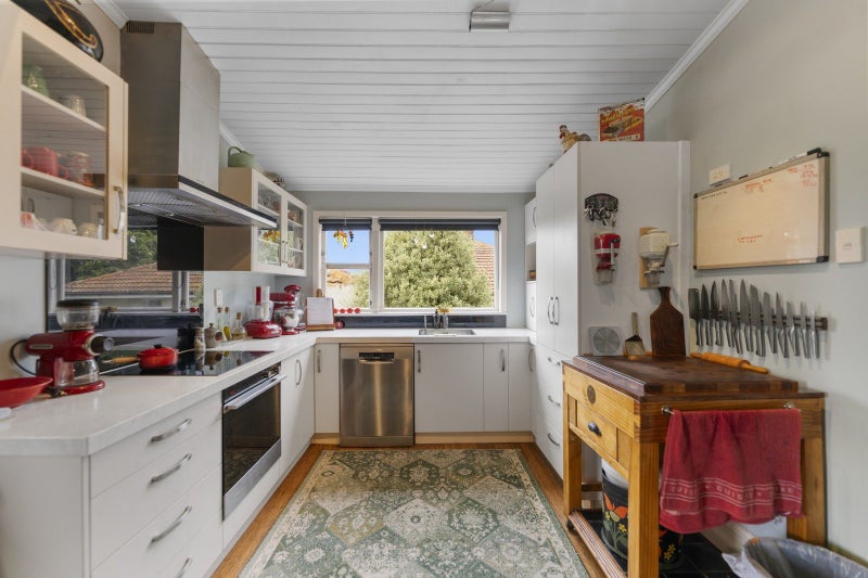 19 Lune Street, South Hill, Oamaru - Carousel 2