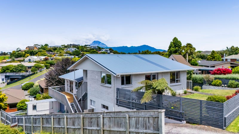 177 Govett Avenue, Frankleigh Park, New Plymouth - Carousel 34