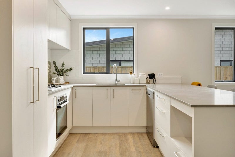 37 Kotukutuku Street, NGARUAWAHIA - Carousel 2