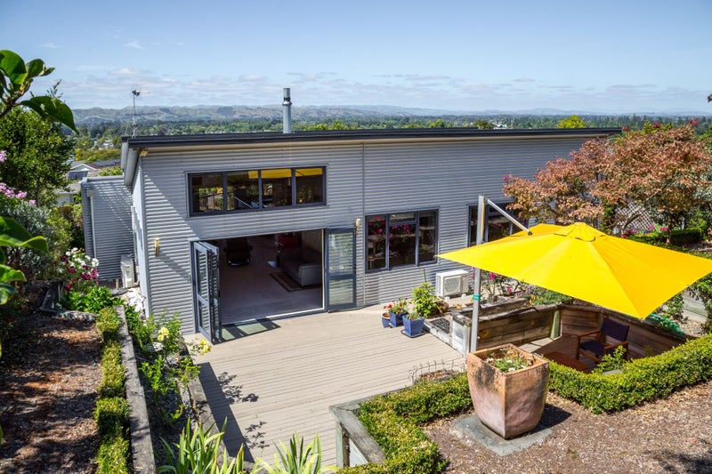 11 Konini Street, Lansdowne, Masterton - Carousel 1