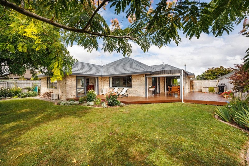 147 Pacific Drive, Fitzherbert, Palmerston North - Carousel 2