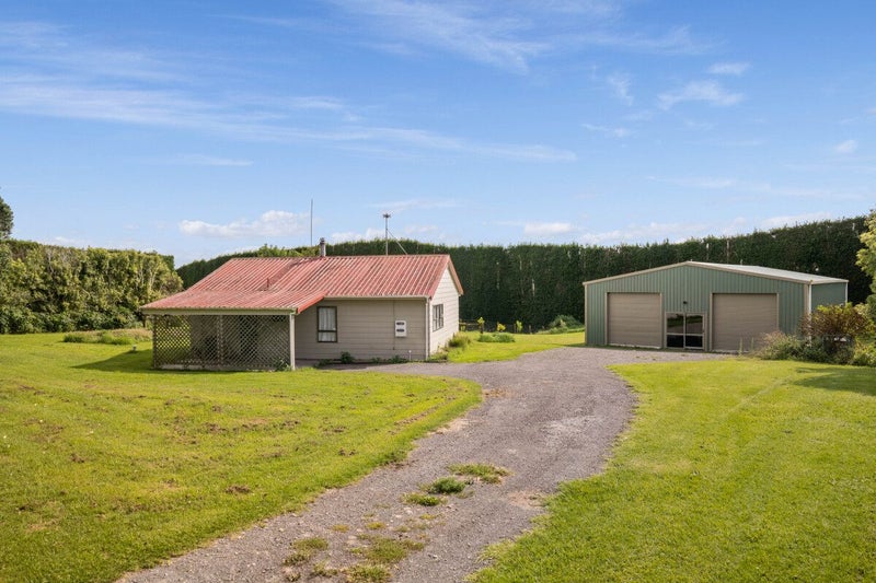 856B Oropi Road, Tauranga - Carousel 21