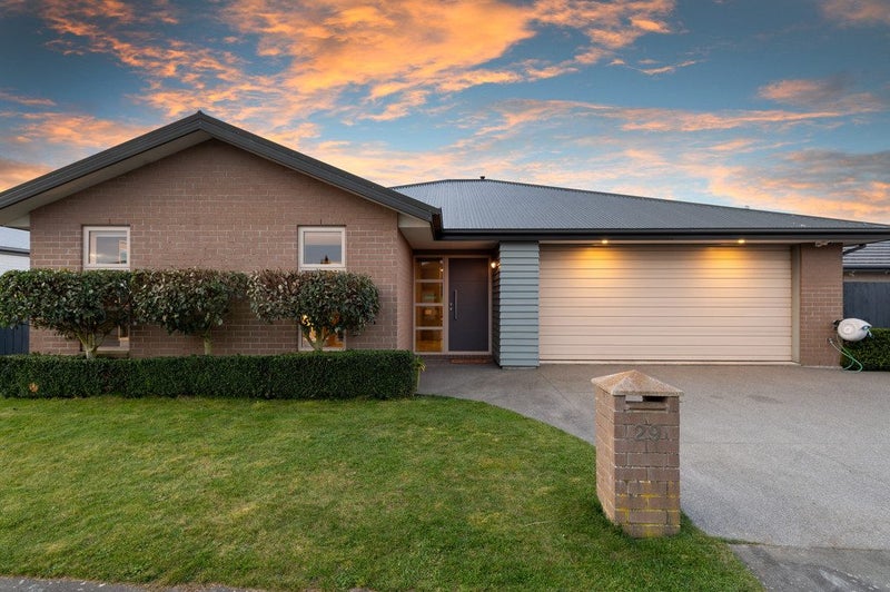 29 Davaar Crescent, Broomfield, Christchurch - Carousel 19