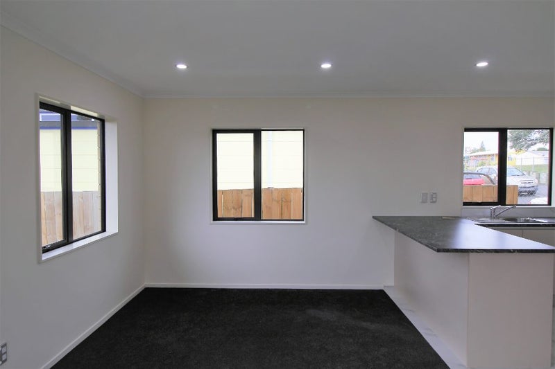 149 Rowandale Avenue, Manurewa, Auckland - Carousel 2