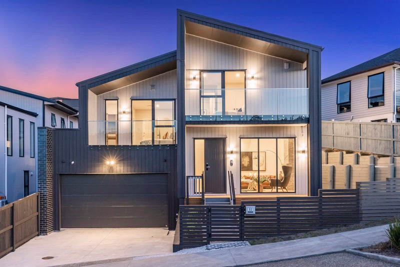 52 Pacific Heights Road, Orewa, Orewa - Carousel 1