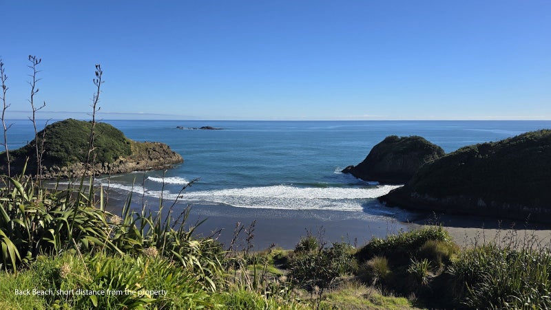 92A Ngamotu Road, Spotswood, New Plymouth - Carousel 26