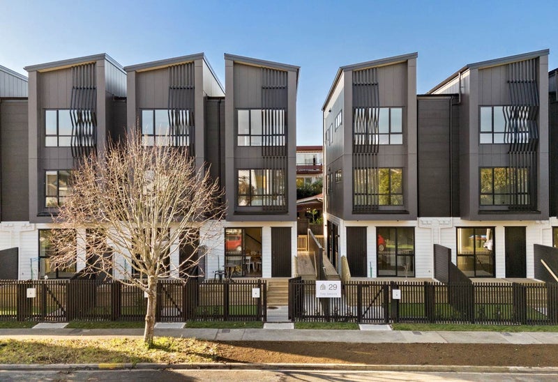 6B Kingsway Avenue, Sandringham, Auckland - Carousel 19