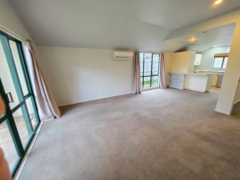 6/238 Stanmore Road, Richmond, Christchurch - Carousel 2