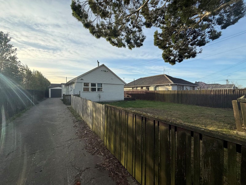 55 Morrison Avenue, Northcote, Christchurch - Carousel 1