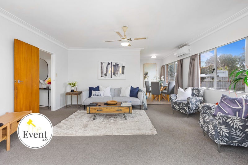2/17 Doment Crescent, Orewa, Rodney, Auckland - Carousel 1