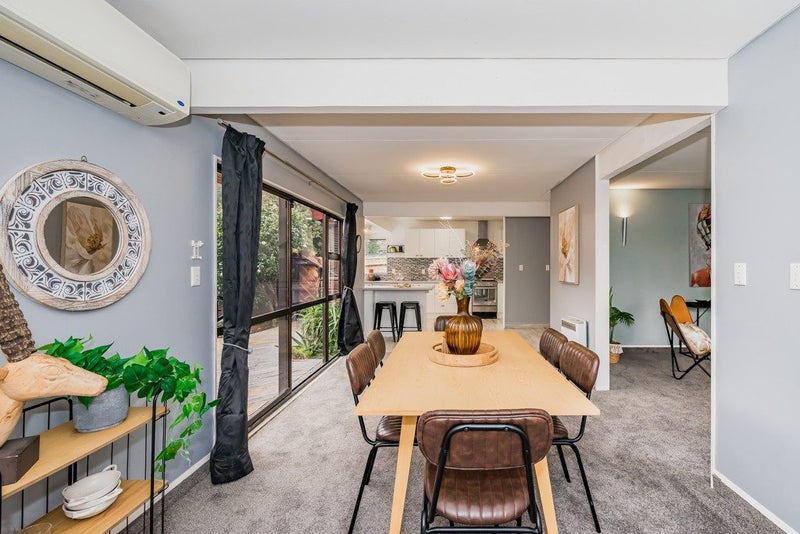 1 Redwood Close, Paraparaumu - Carousel 2