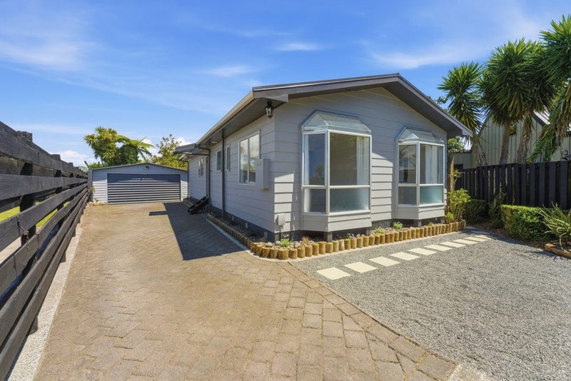 114 Windermere Drive, Poike, Tauranga - Carousel 2