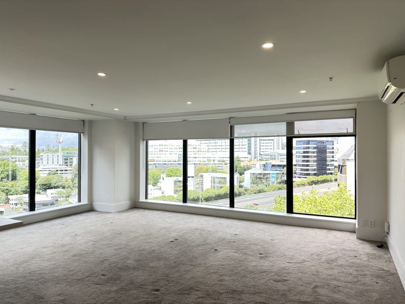 802/8 Whitaker Place, Grafton, Auckland - Carousel 1
