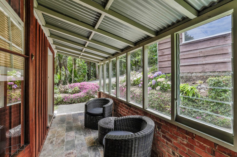 85 Tanekaha Road, Titirangi, Auckland - Carousel 2
