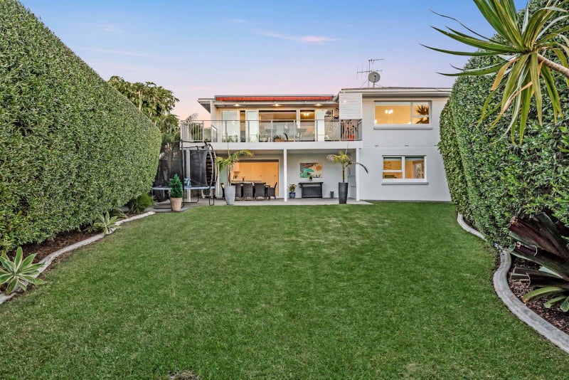 64 Whytehead Crescent, St Heliers, Auckland - Carousel 1