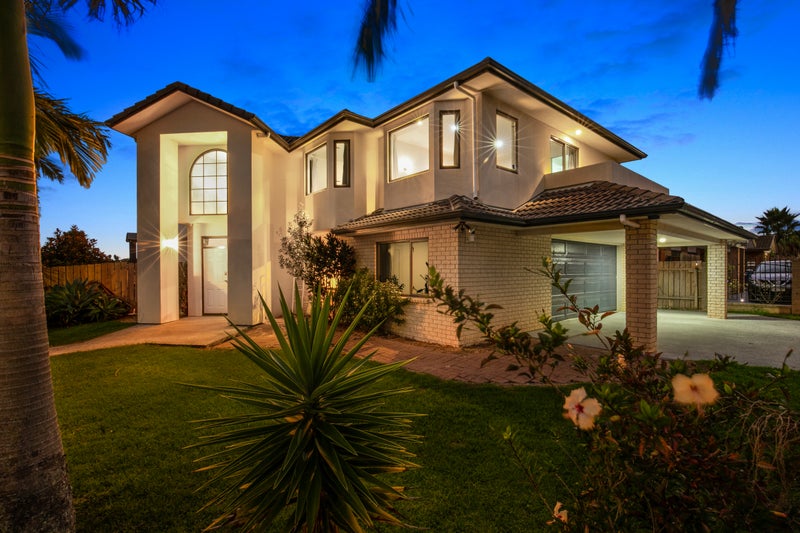 87 Pitt Avenue, Clendon Park, Auckland - Carousel 1