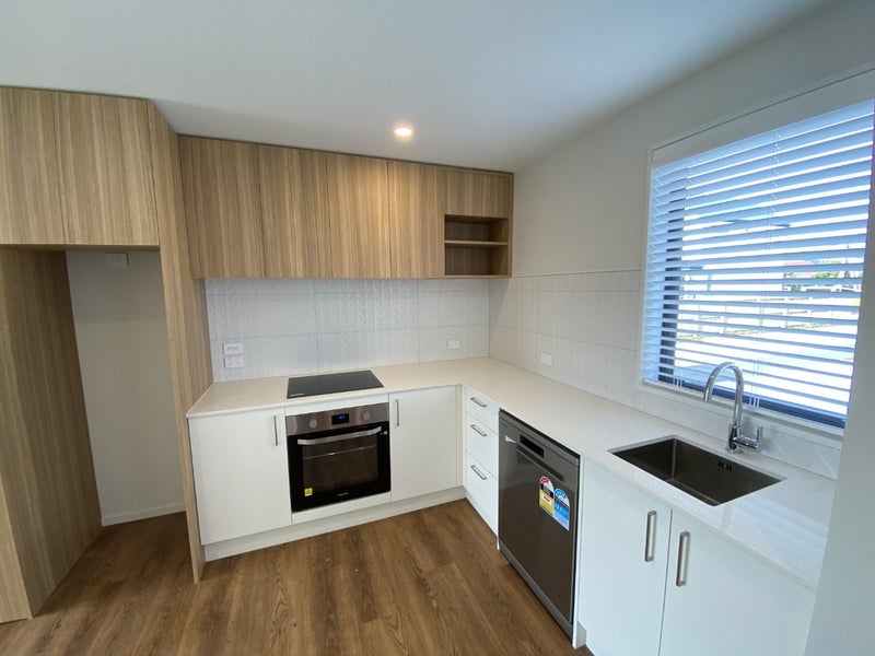 6/31 Edmonds Street, Woolston, Christchurch - Carousel 2