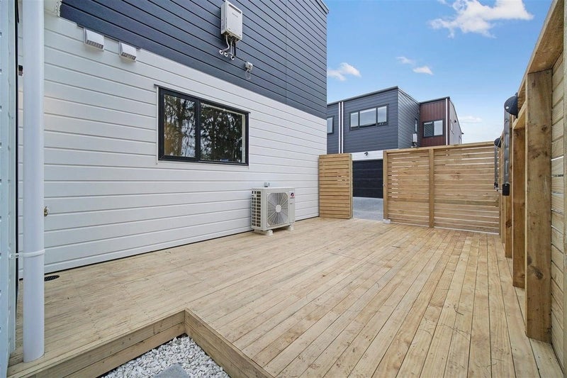11 Aramata Road, Papakura, Papakura - Carousel 12