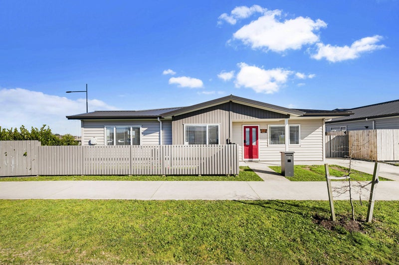 2 Harore Road, Takanini, Auckland - Carousel 1