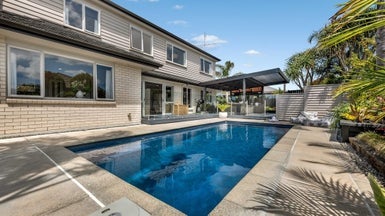 28 Pony Park Place, Beachlands, Auckland - Carousel 1