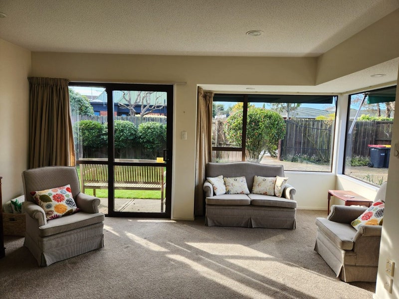 1/29 Solway Avenue, Ilam, Christchurch - Carousel 2