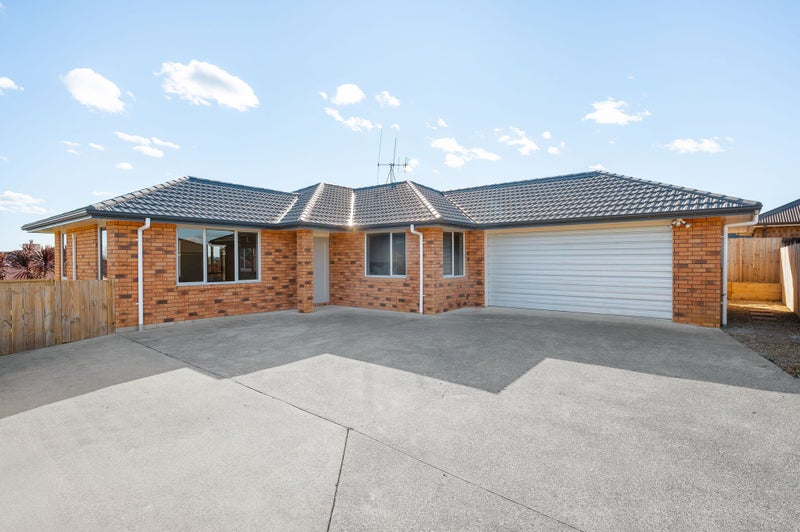 7 Farleigh Close, Huntington, Hamilton - Carousel 1