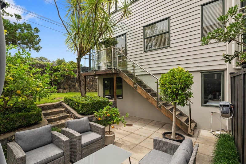 1/76 Galway Street, Onehunga, Auckland - Carousel 1