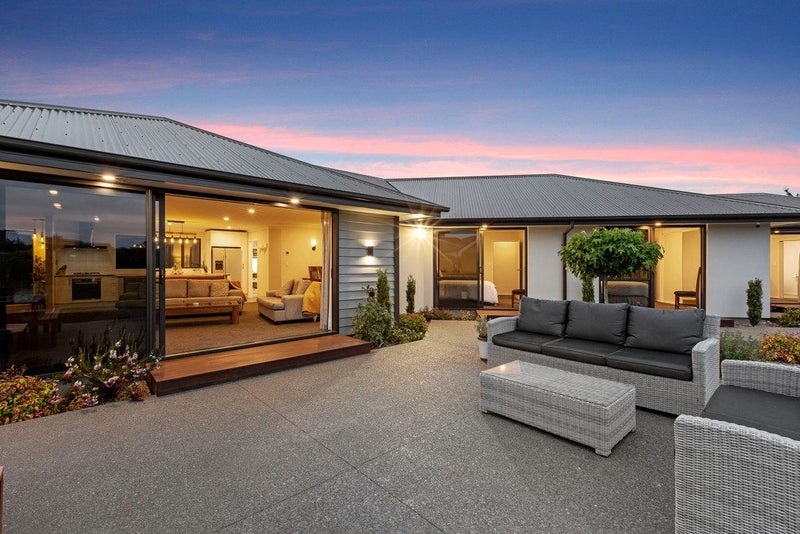 13 Brennan (Pvt) Lane, SWANNANOA, KAIAPOI - Carousel 1