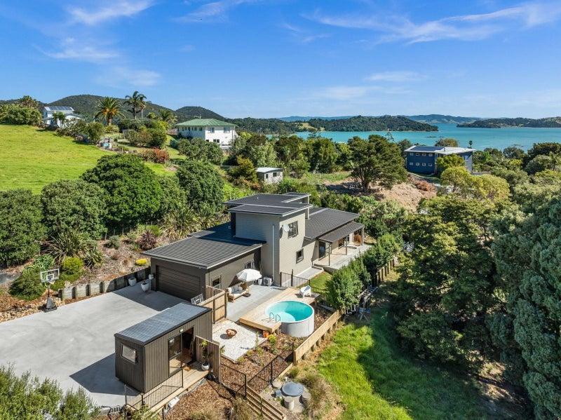 12 Ritchie Road, Parua Bay, Whangarei, Northland - Carousel 1