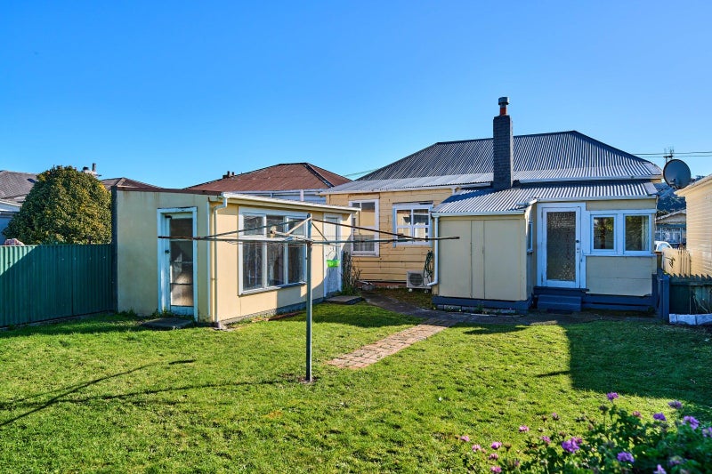 36 Queen Street, Petone, Lower Hutt - Carousel 2