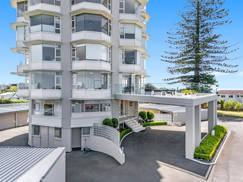 1/90 Kitchener Road, Milford, Auckland - Carousel 2