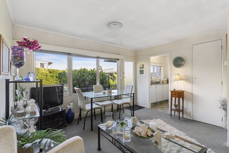 Property Valuation for 1/146 St Johns Road, Meadowbank, Auckland