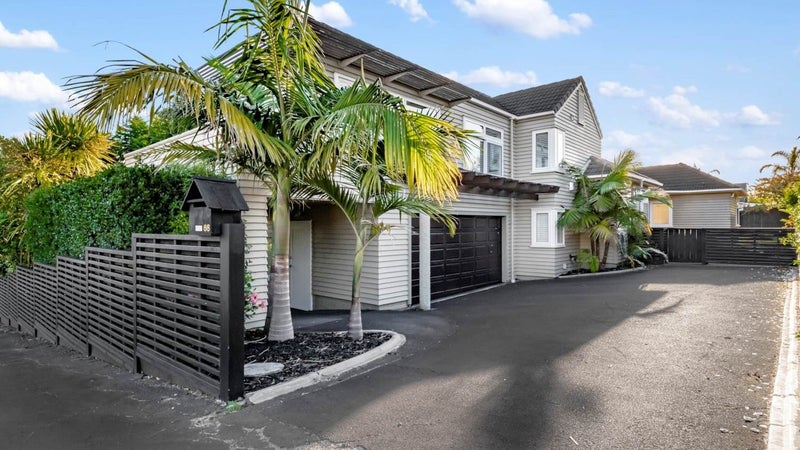68 Kildare Avenue, Glendowie, Auckland - Carousel 1
