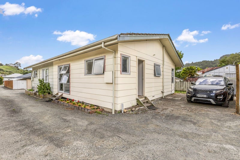 3/134 Toi Toi Street, Toi Toi, Nelson - Carousel 1