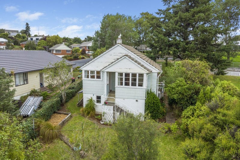 6 Tensing Street, Liberton, Dunedin - Carousel 18