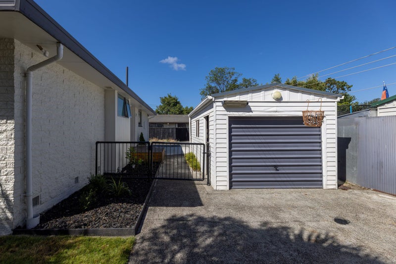 2/126A Middlepark Road, Sockburn, Christchurch - Carousel 21