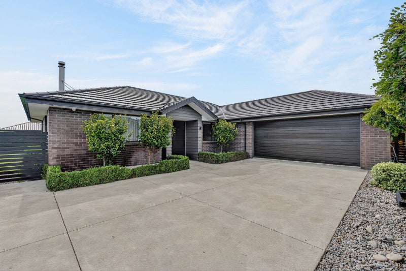 27 Brenley Drive, Rolleston, Rolleston - Carousel 1