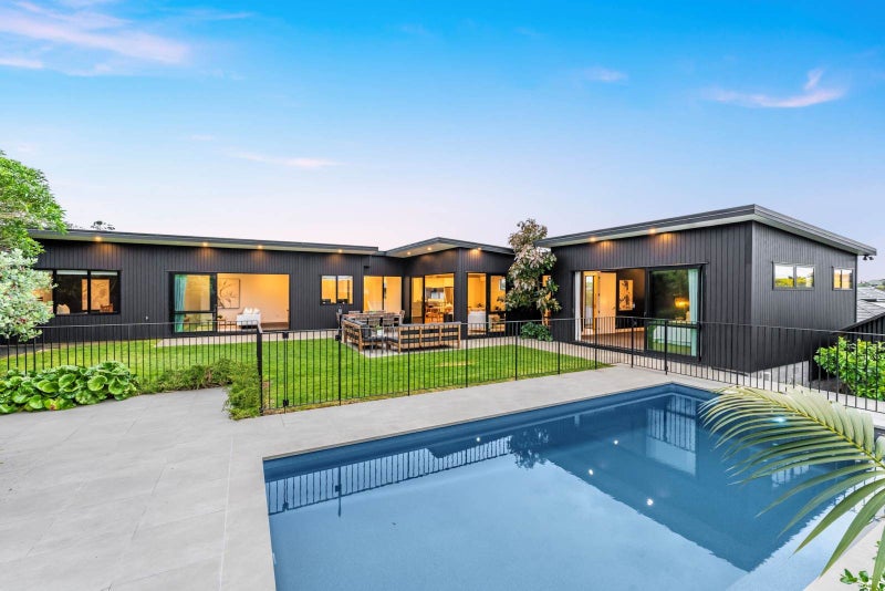 79 Kildare Avenue, Glendowie, Auckland - Carousel 2