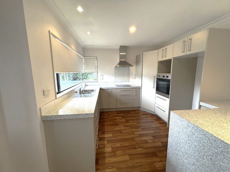 142A Gloucester Street, Taradale, Napier - Carousel 2