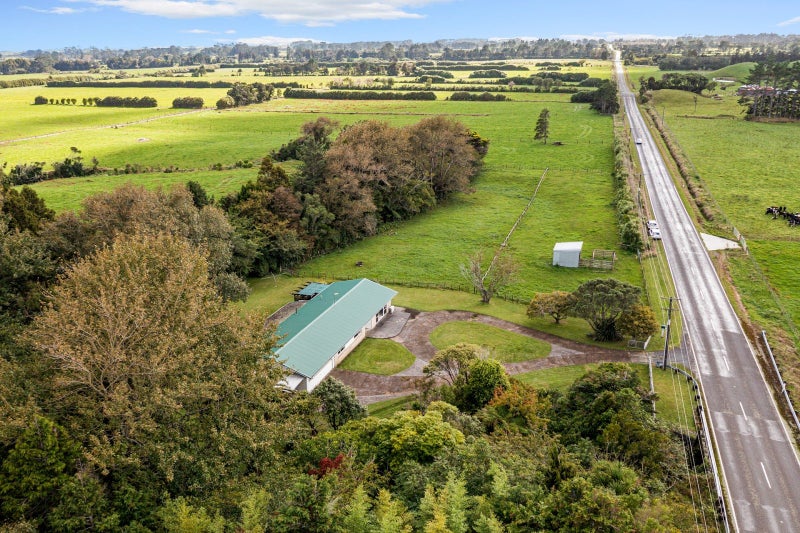 2133 Wiremu Road, New Plymouth - Carousel 2