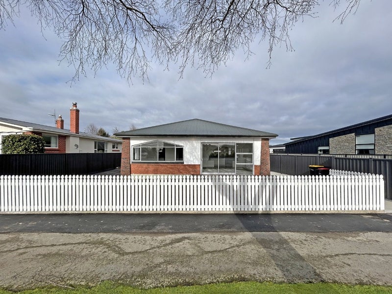 123 Bourke Street, Windsor, Invercargill - Carousel 1