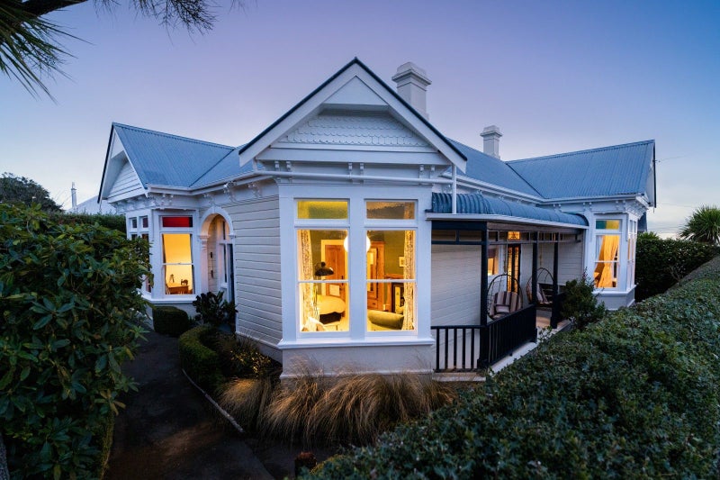 15 Beta Street, Belleknowes, Dunedin - Carousel 1